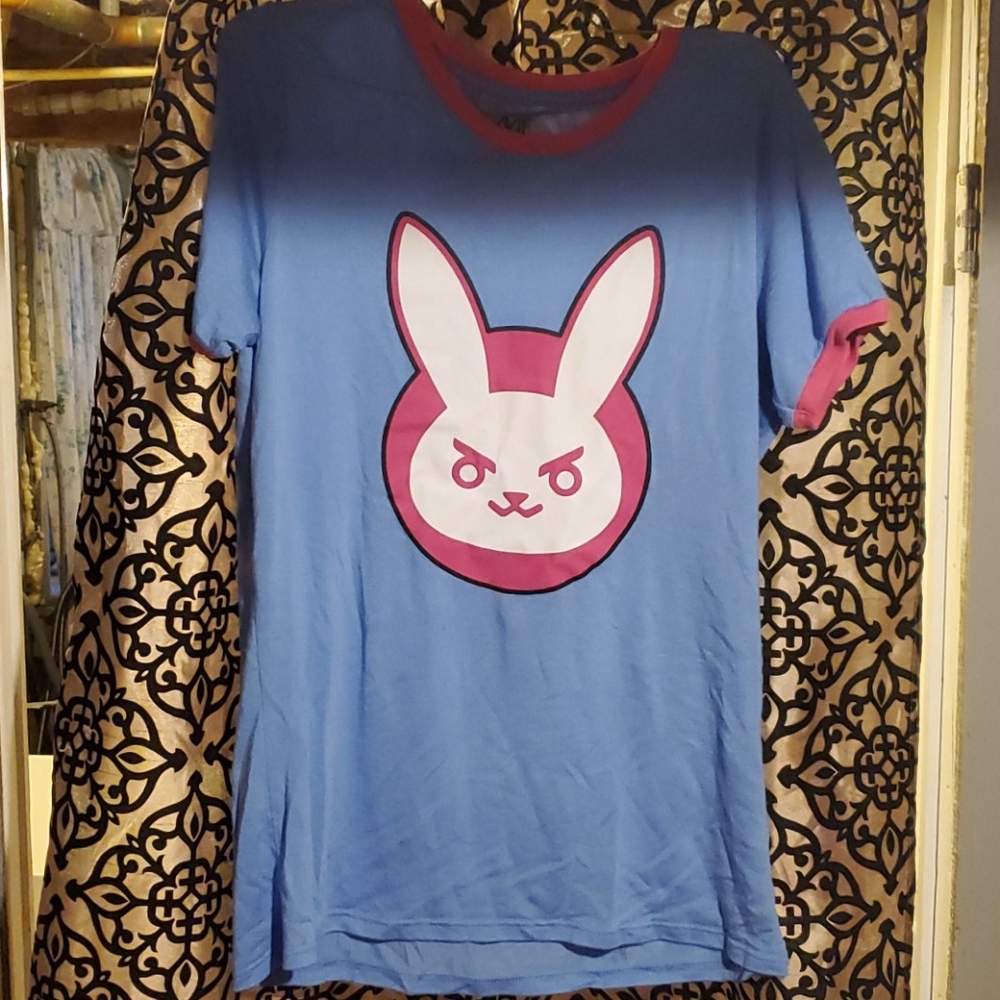 D.va overwatch shirt